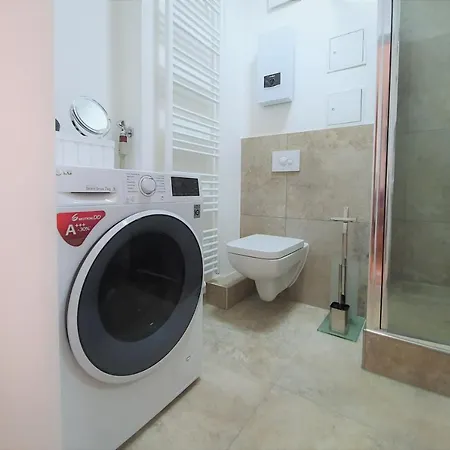 Pb - 2 - Stilvoll Eingerichtetes Im Herzen Senftenbergs